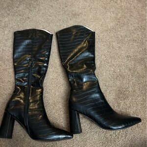 Black Crocodile Fashion Boots size Women’s 41 EUR
